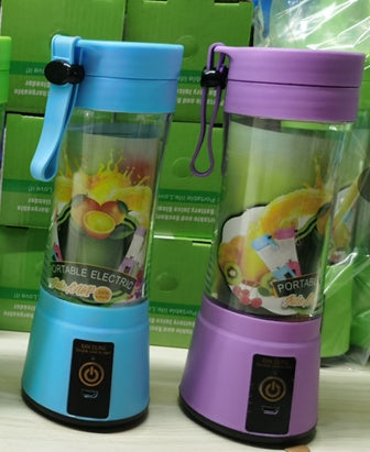 Portable Blender with USB Rechargeable Mini Fruit Juice Mixer