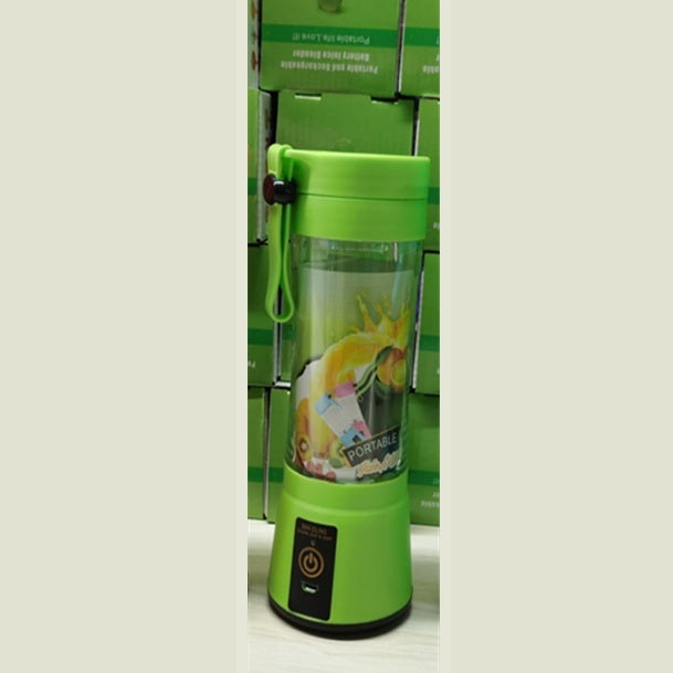 Portable Blender with USB Rechargeable Mini Fruit Juice Mixer