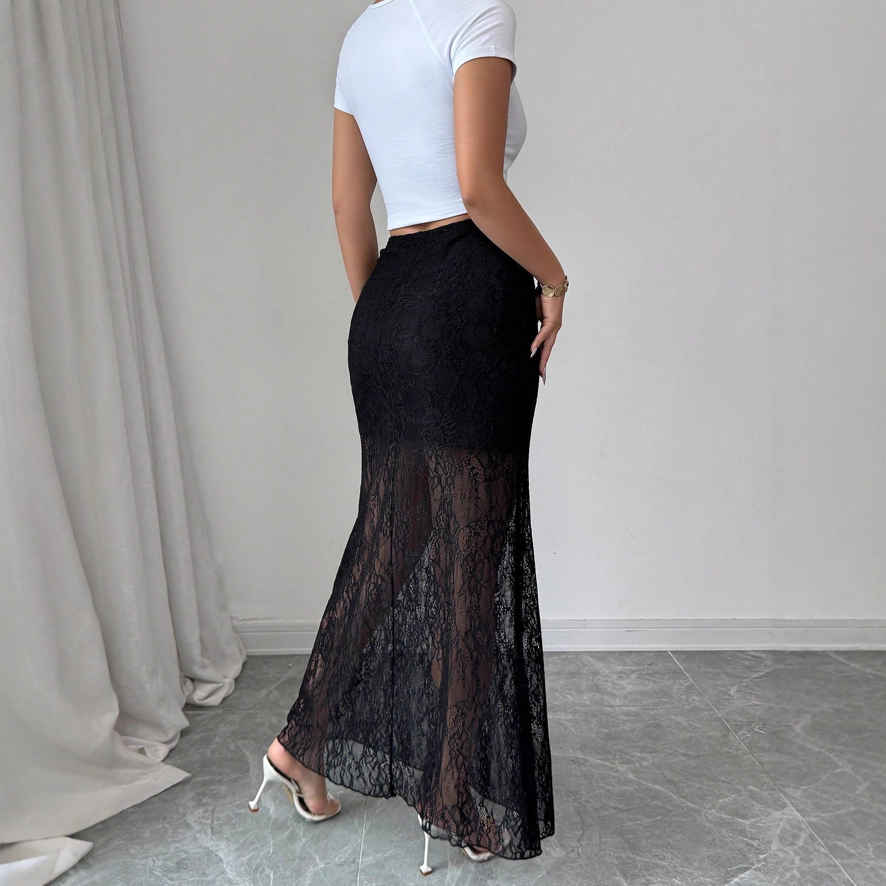 Women's Black Fishtail Skirt